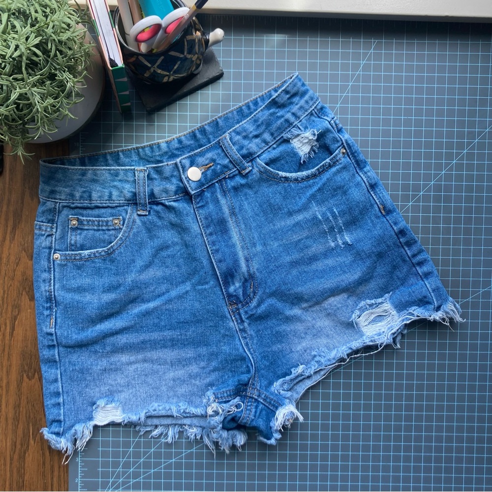 Denim cut off shorts